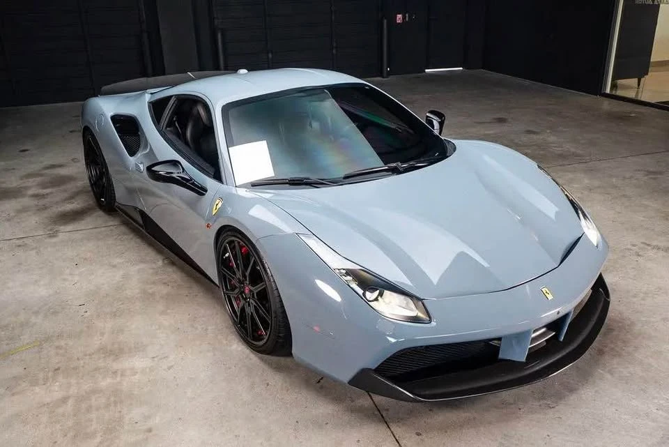 2016 Ferrari 488 GTB - Image 2 of 9