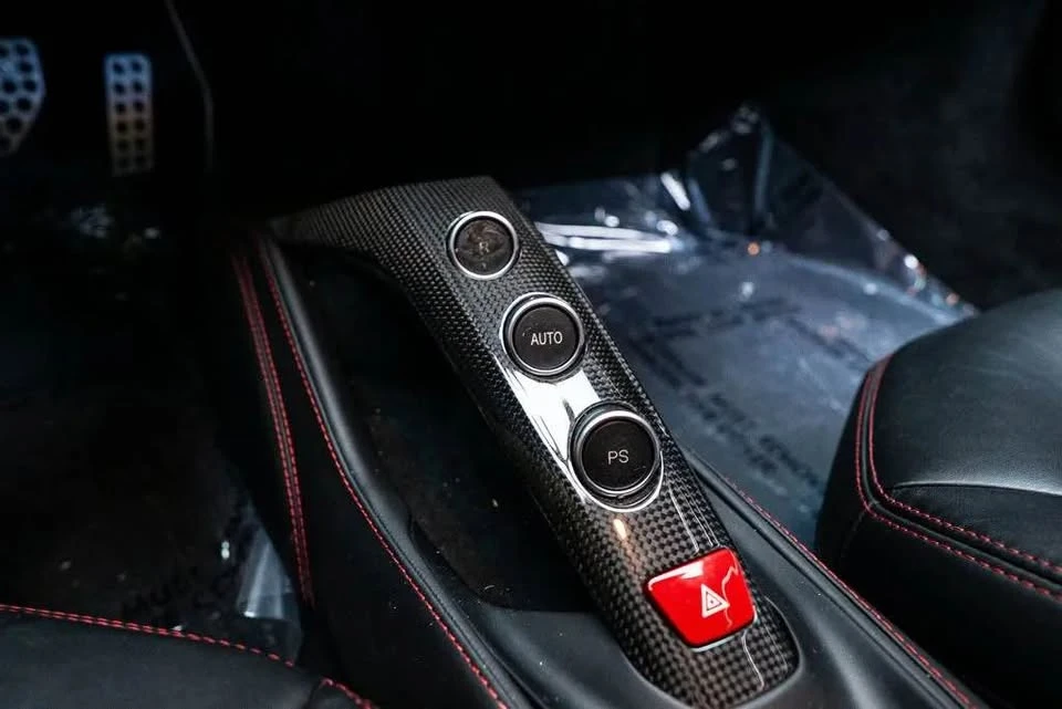 2016 Ferrari 488 GTB - Image 8 of 9