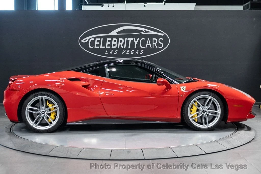 2016 Ferrari 488 GTB - Image 5 of 12