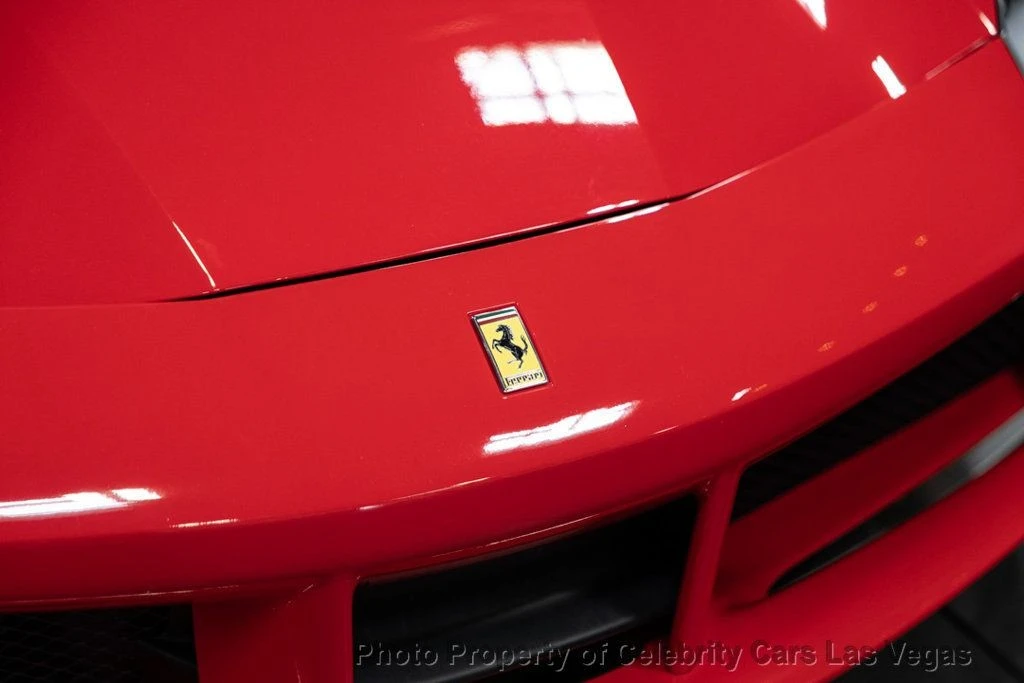 2016 Ferrari 488 GTB - Image 8 of 12