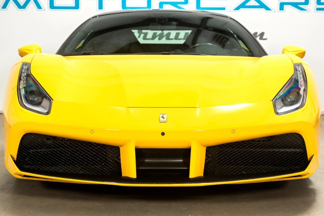 2016 Ferrari 488 GTB - Image 3 of 31