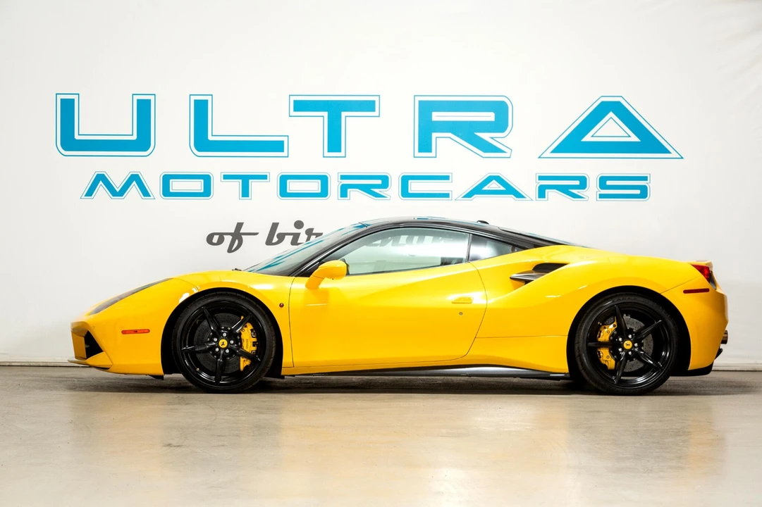 2016 Ferrari 488 GTB - Image 7 of 31