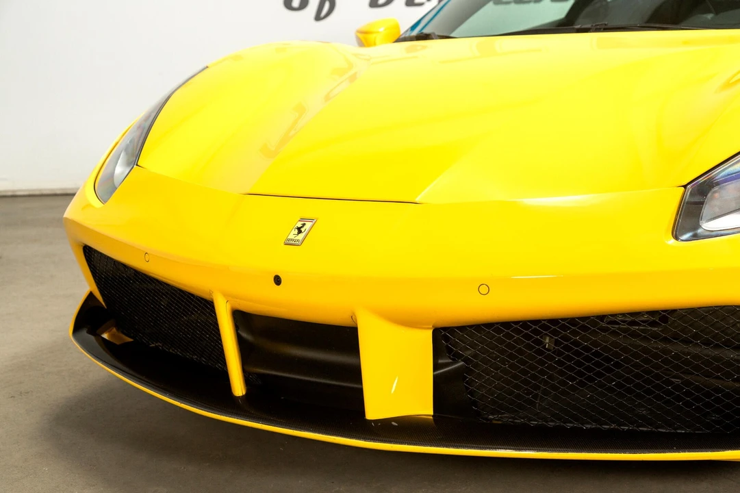 2016 Ferrari 488 GTB - Image 23 of 31