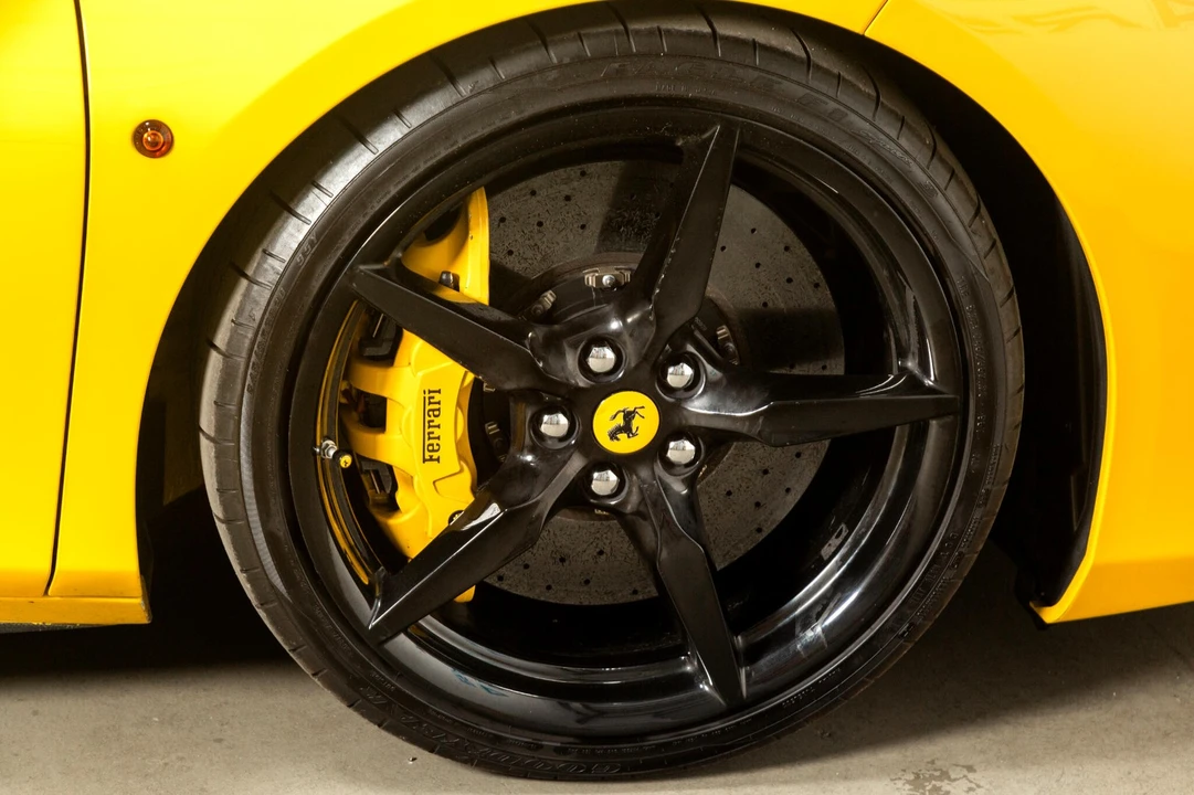 2016 Ferrari 488 GTB - Image 31 of 31