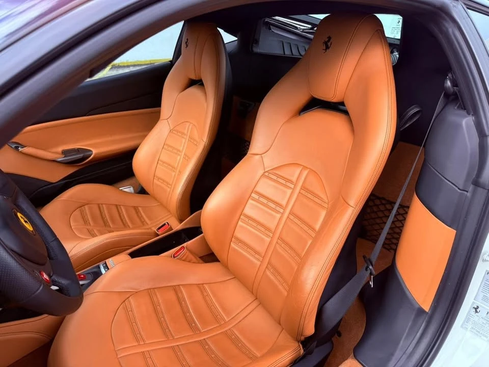 2016 Ferrari 488 GTB - Image 7 of 12