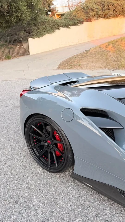 2016 Ferrari 488 GTB - Image 10 of 20