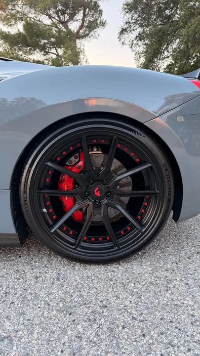 2016 Ferrari 488 GTB - Image 7 of 20