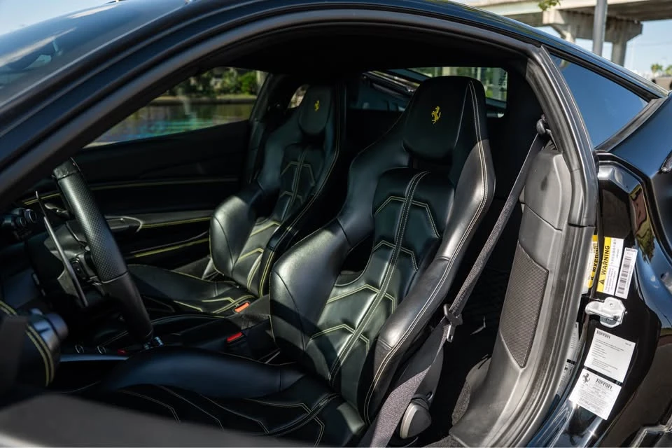 2016 Ferrari 488 GTB - Image 7 of 9