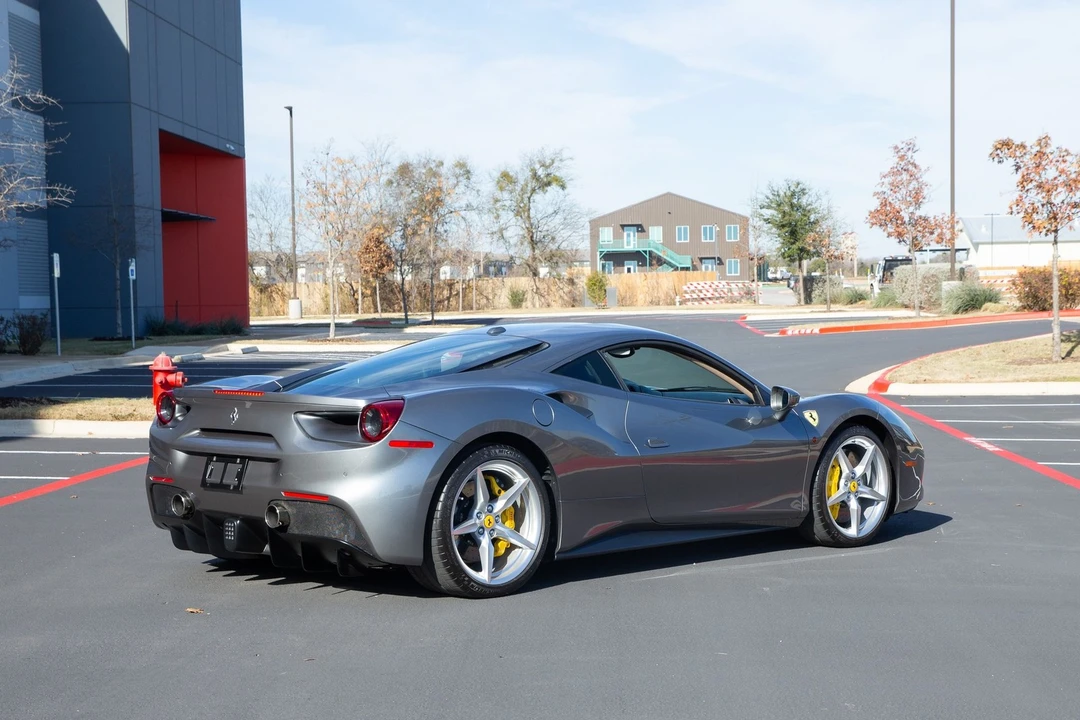 2016 Ferrari 488 GTB - Image 8 of 21