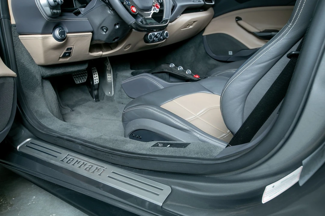 2016 Ferrari 488 GTB - Image 21 of 21