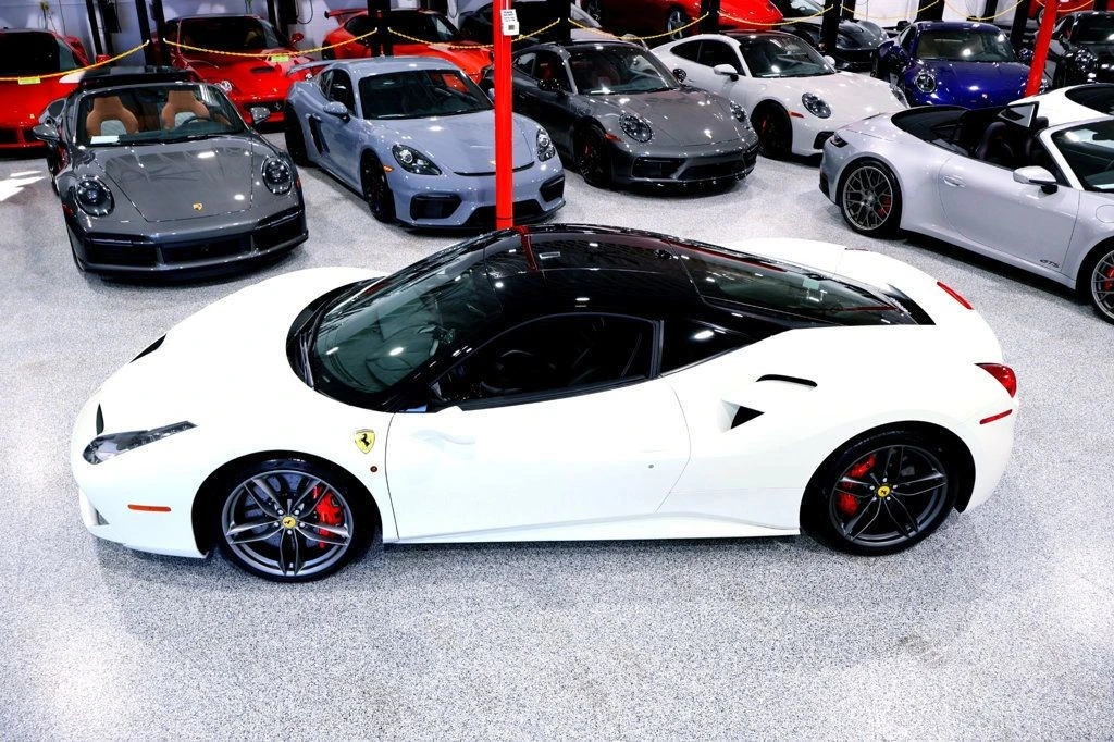 2016 Ferrari 488 GTB - Image 7 of 12