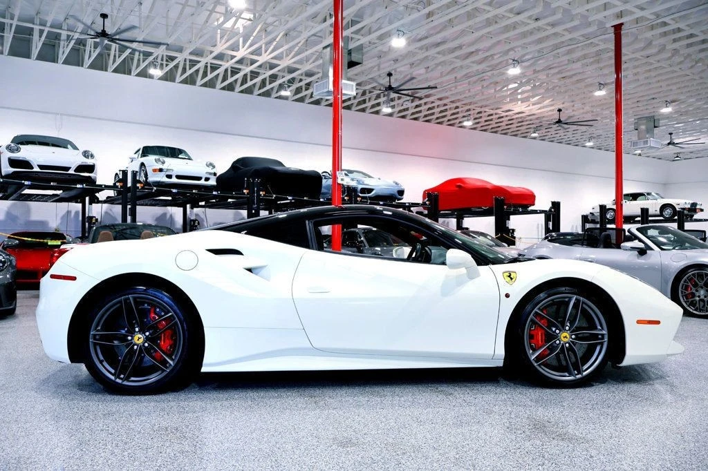 2016 Ferrari 488 GTB - Image 12 of 12