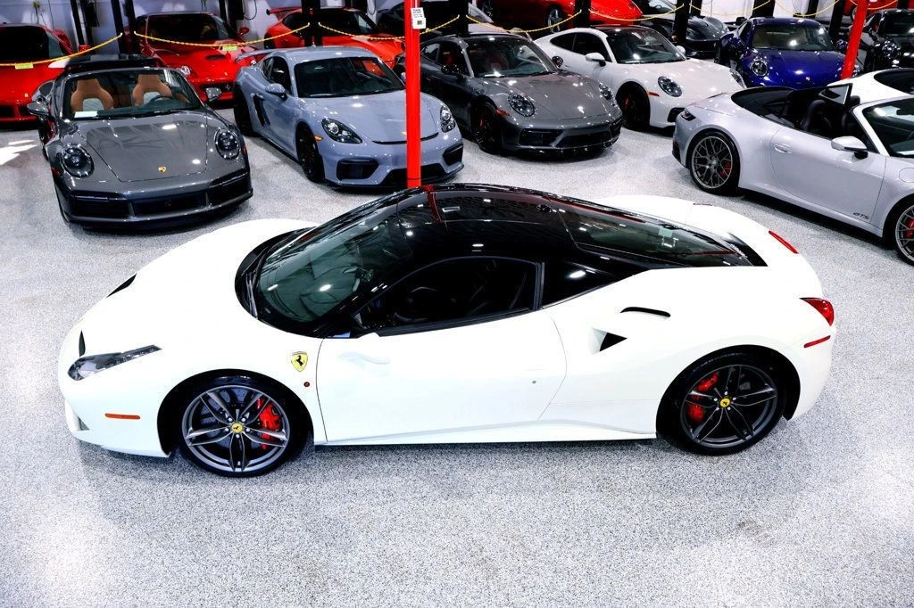 2016 Ferrari 488 GTB - Image 8 of 12