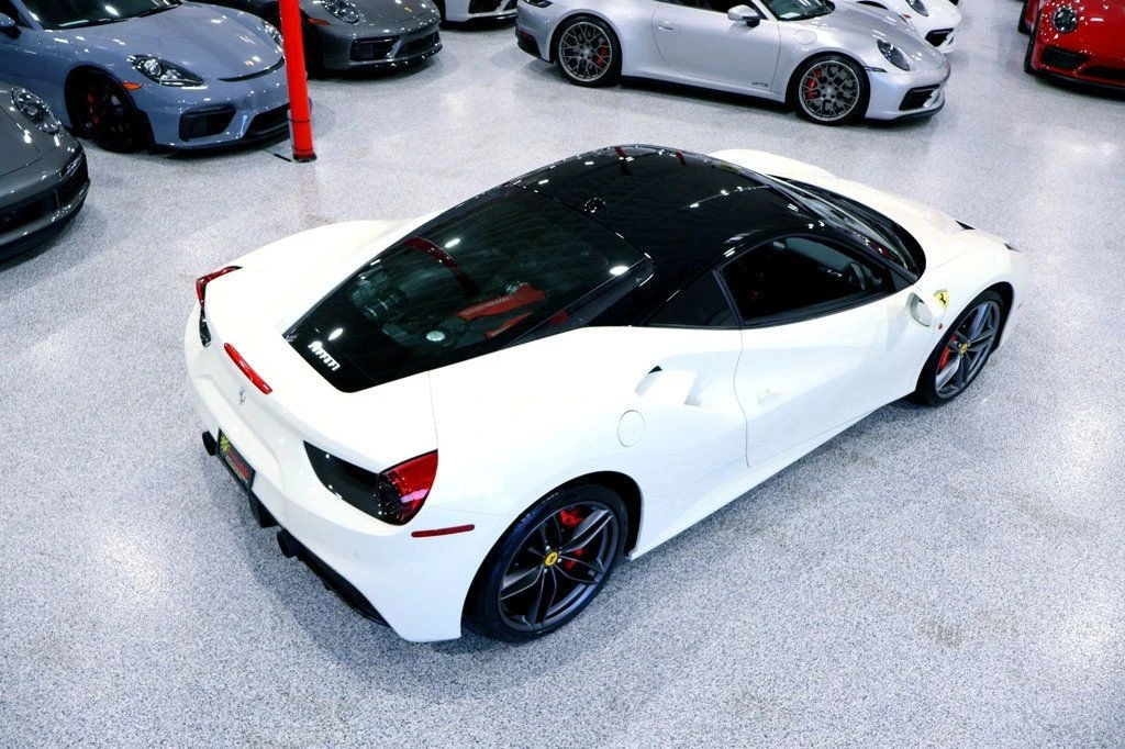 2016 Ferrari 488 GTB - Image 6 of 12