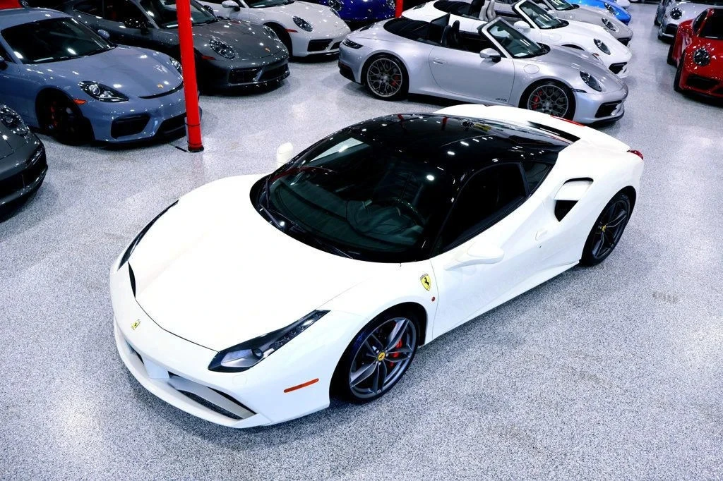 2016 Ferrari 488 GTB - Image 5 of 12