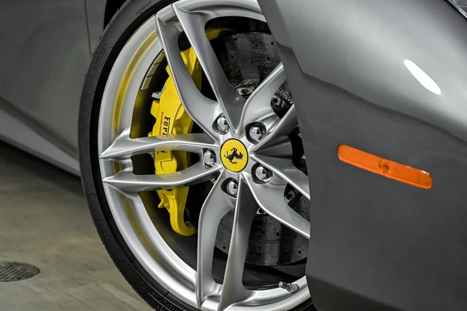 2016 Ferrari 488 GTB - Image 3 of 20