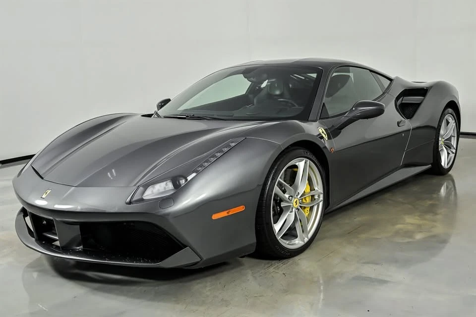 2016 Ferrari 488 GTB - Image 5 of 20