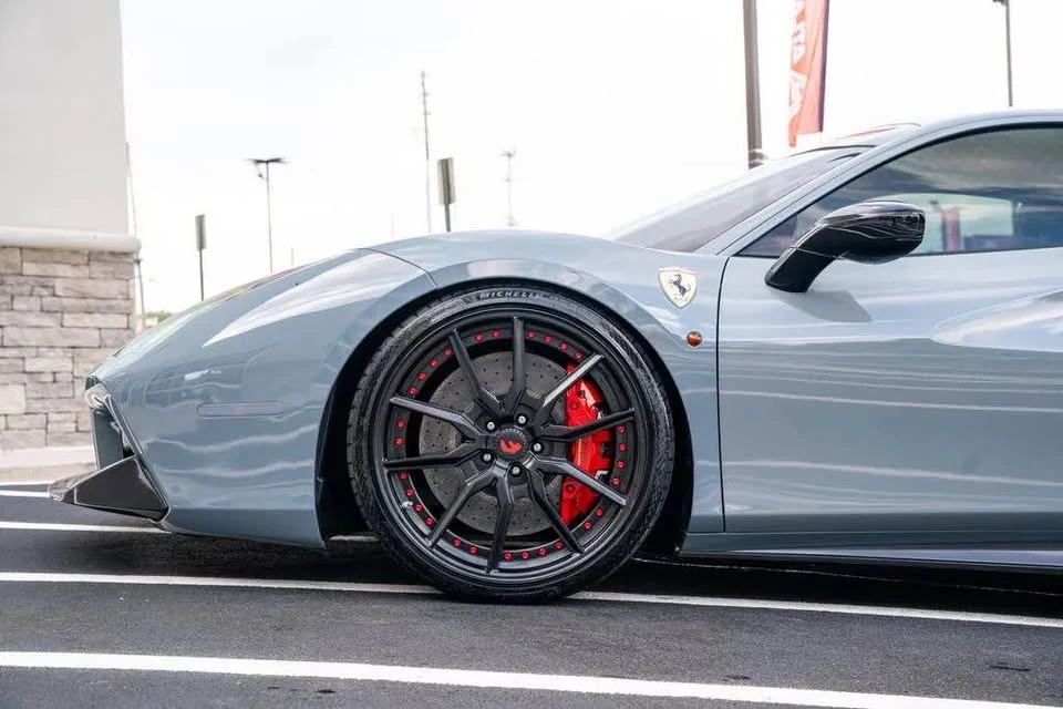 2016 Ferrari 488 GTB - Image 5 of 15