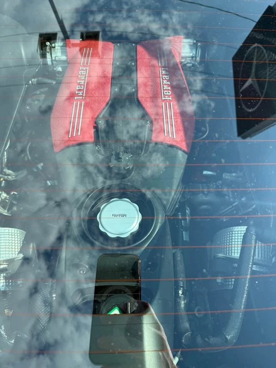 2016 Ferrari 488 GTB - Image 7 of 7