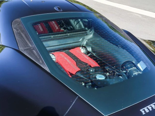 2016 Ferrari 488 GTB - Image 27 of 31