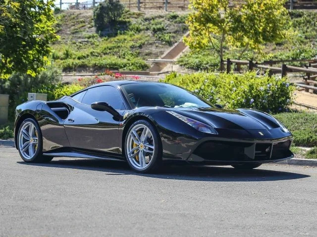 2016 Ferrari 488 GTB - Image 16 of 31