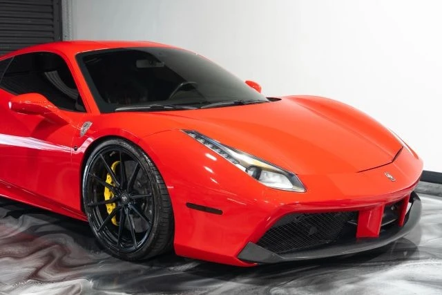 2016 Ferrari 488 GTB - Image 4 of 21