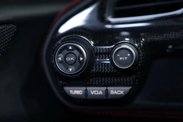 2016 Ferrari 488 GTB - Image 19 of 21