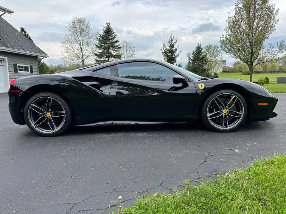 2016 Ferrari 488 GTB - Image 2 of 20