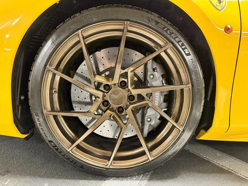 2016 Ferrari 488 GTB - Image 15 of 31