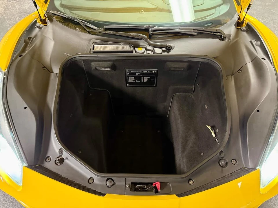 2016 Ferrari 488 GTB - Image 6 of 31