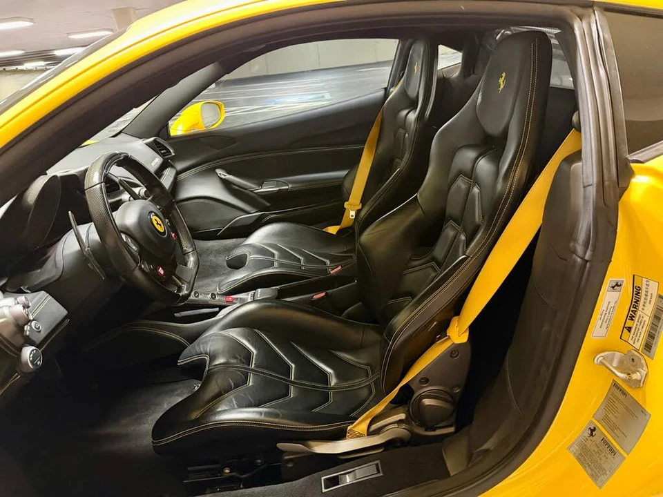 2016 Ferrari 488 GTB - Image 22 of 31