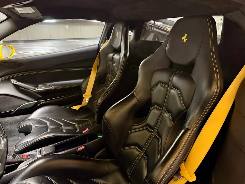2016 Ferrari 488 GTB - Image 23 of 31