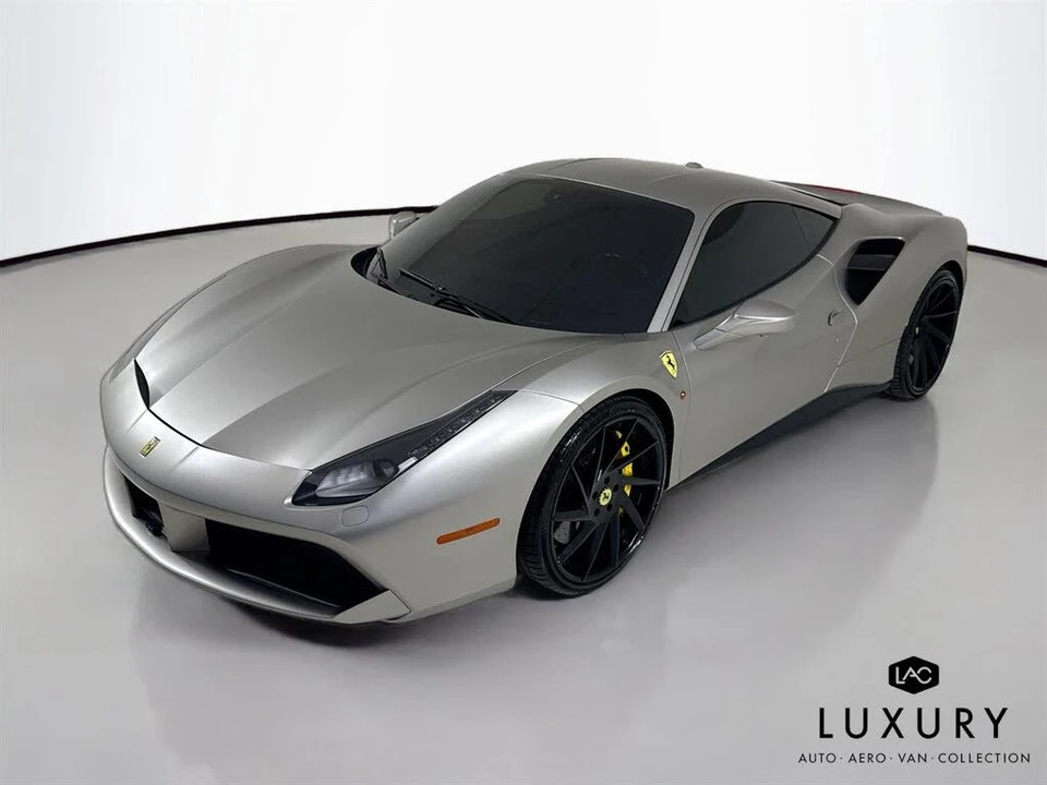 2016 Ferrari 488 GTB - Image 5 of 6