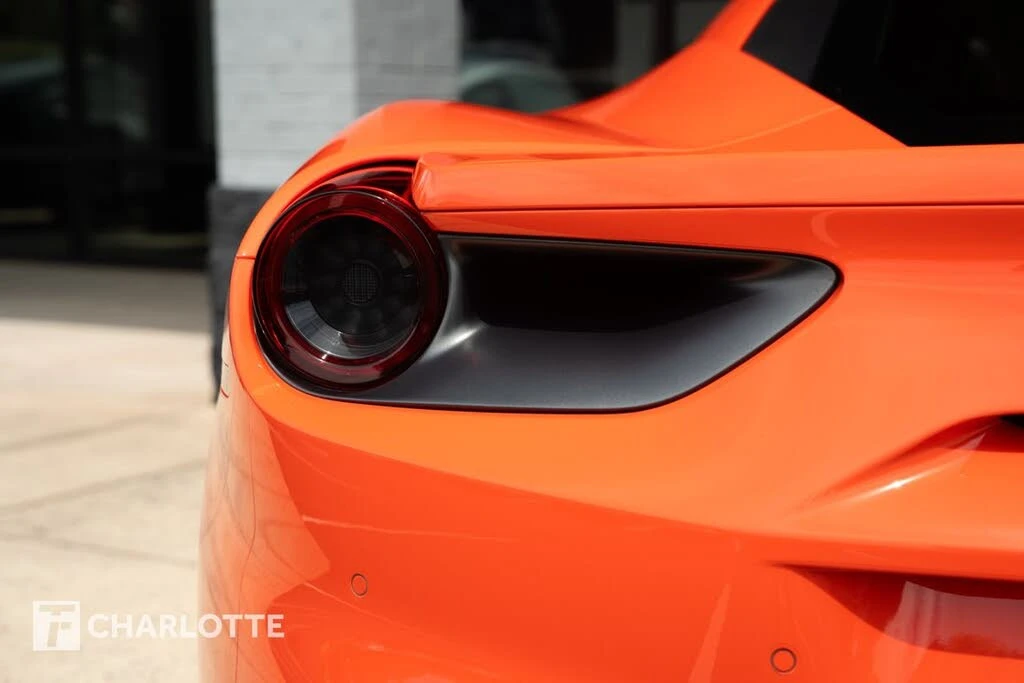 2016 Ferrari 488 GTB - Image 14 of 31