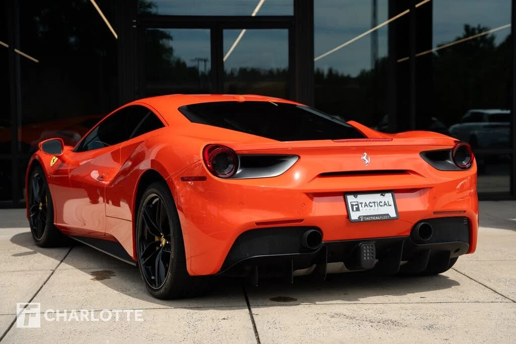 2016 Ferrari 488 GTB - Image 13 of 31