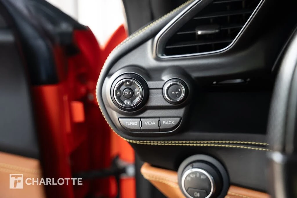 2016 Ferrari 488 GTB - Image 27 of 31