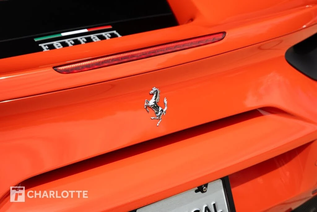 2016 Ferrari 488 GTB - Image 17 of 31