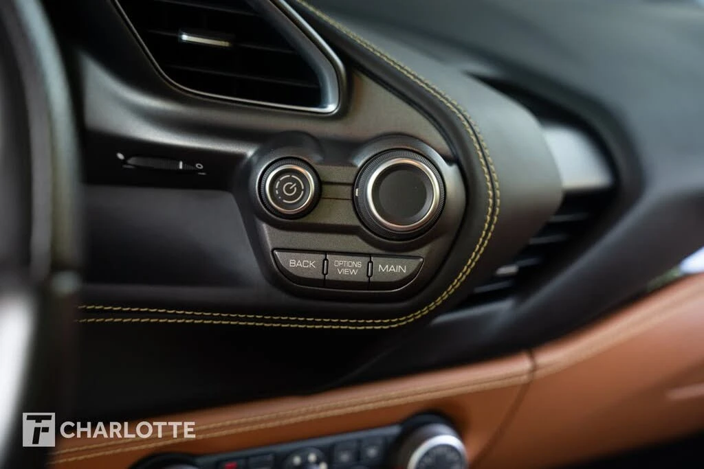 2016 Ferrari 488 GTB - Image 29 of 31