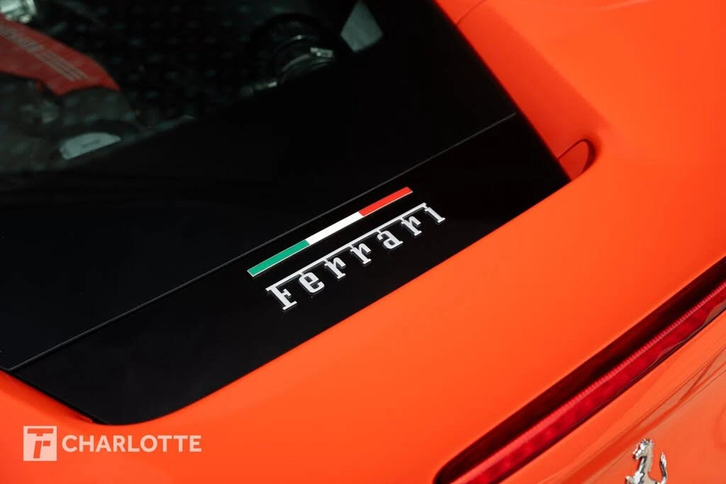 2016 Ferrari 488 GTB - Image 18 of 31