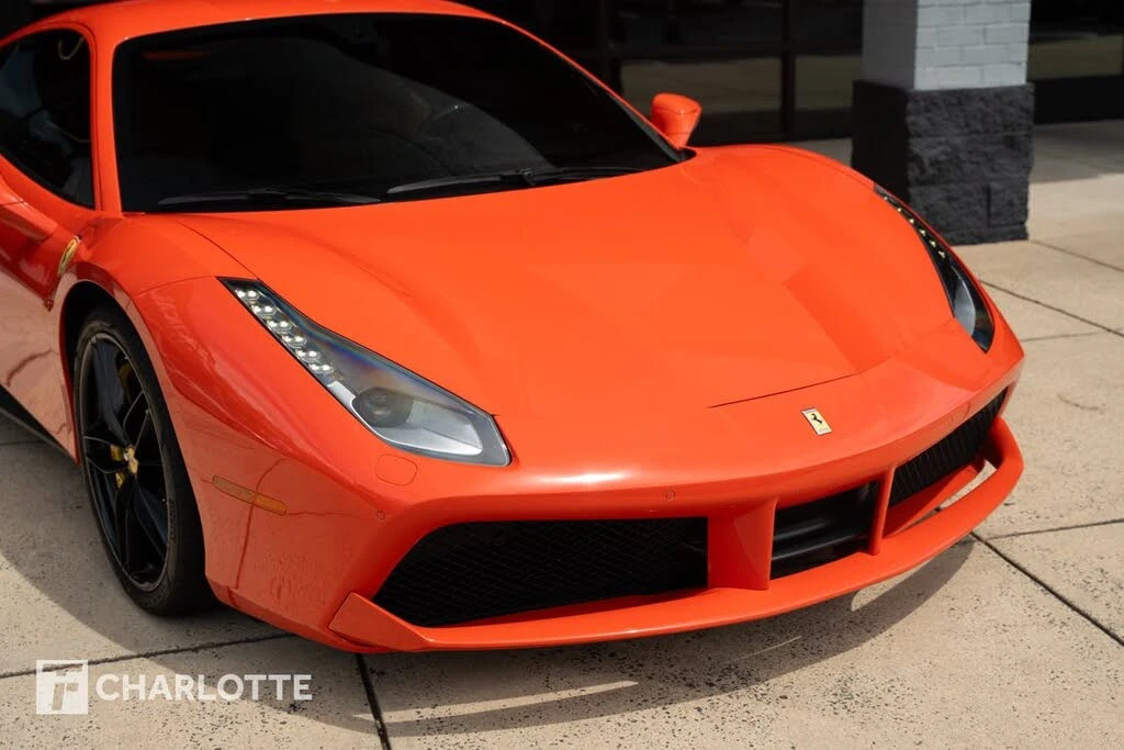 2016 Ferrari 488 GTB - Image 3 of 31