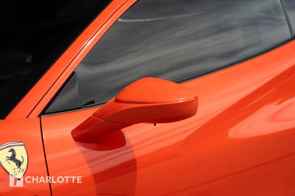 2016 Ferrari 488 GTB - Image 9 of 31
