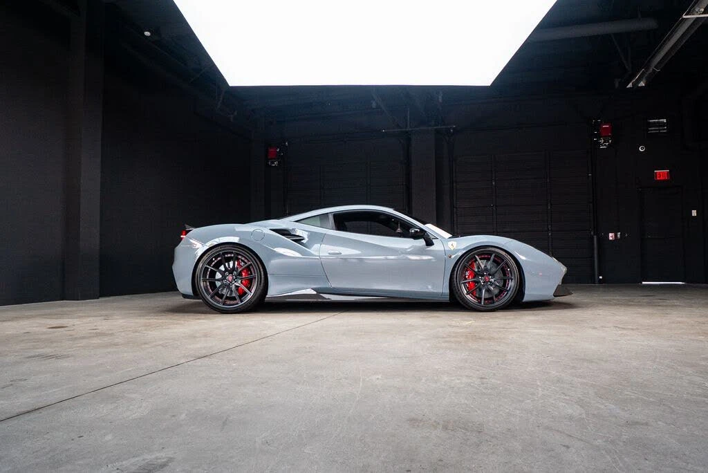 2016 Ferrari 488 GTB - Image 12 of 31