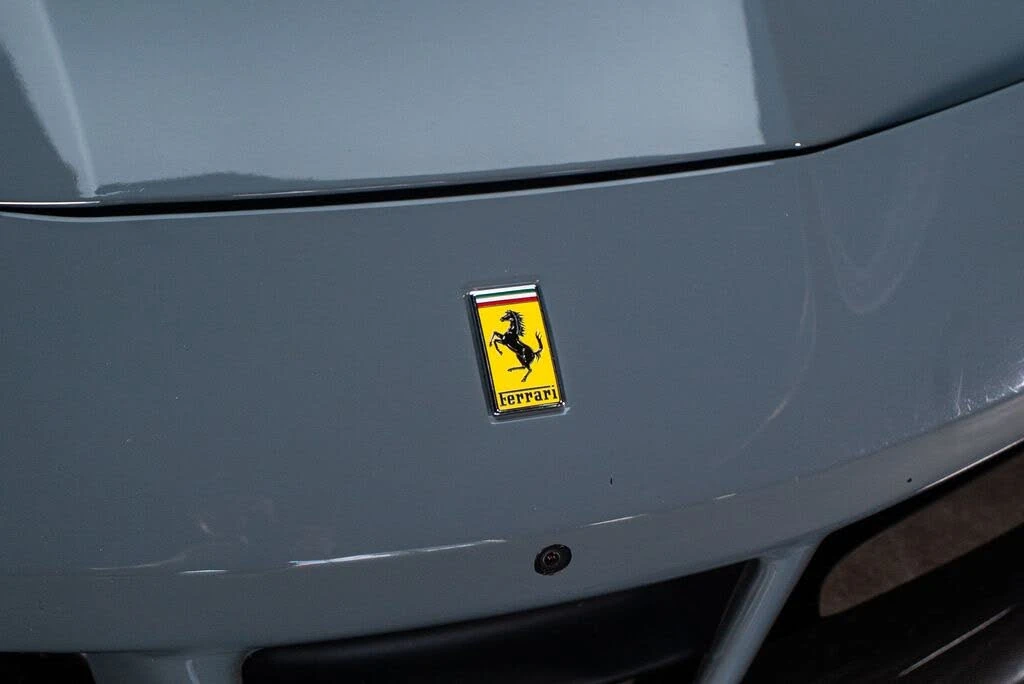 2016 Ferrari 488 GTB - Image 7 of 31