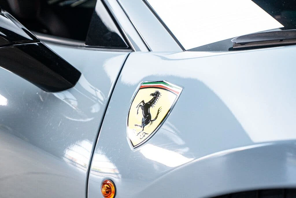 2016 Ferrari 488 GTB - Image 17 of 31