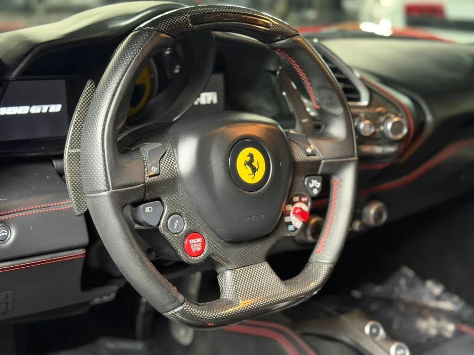 2016 Ferrari 488 GTB - Image 25 of 30