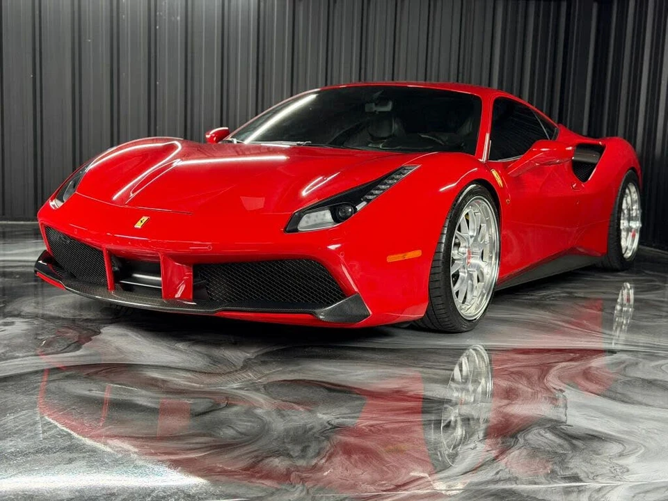2016 Ferrari 488 GTB - Image 2 of 30