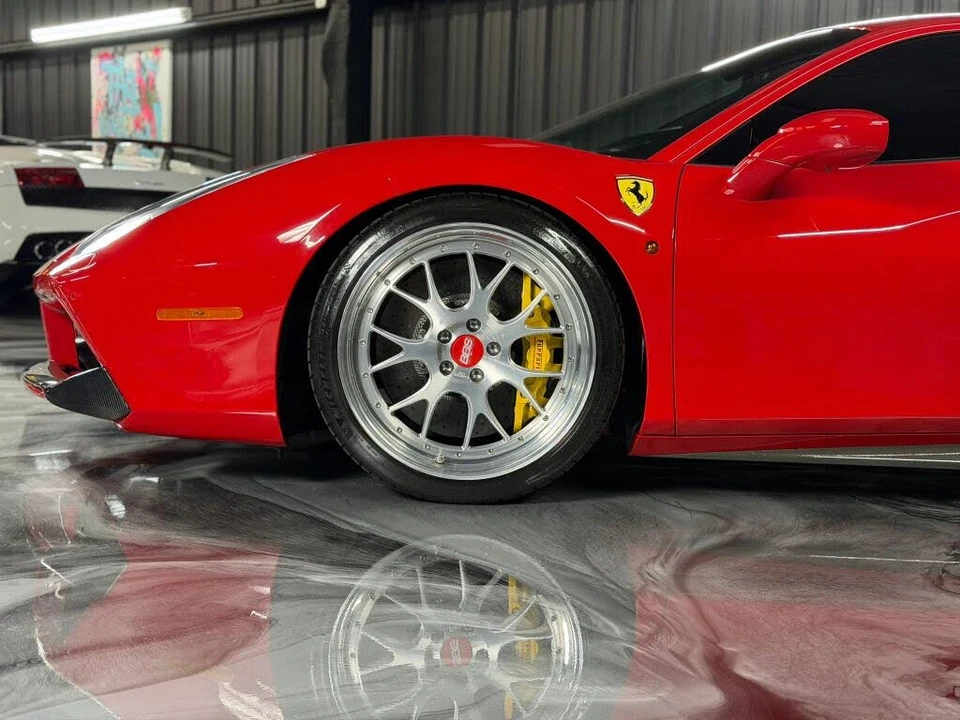 2016 Ferrari 488 GTB - Image 7 of 30