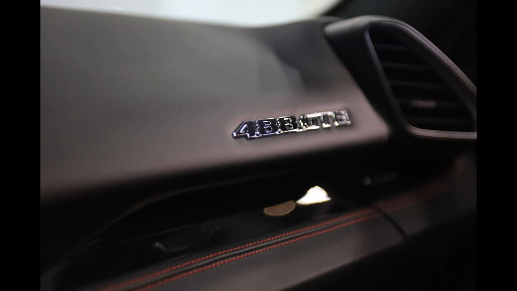 2016 Ferrari 488 GTB - Image 31 of 31