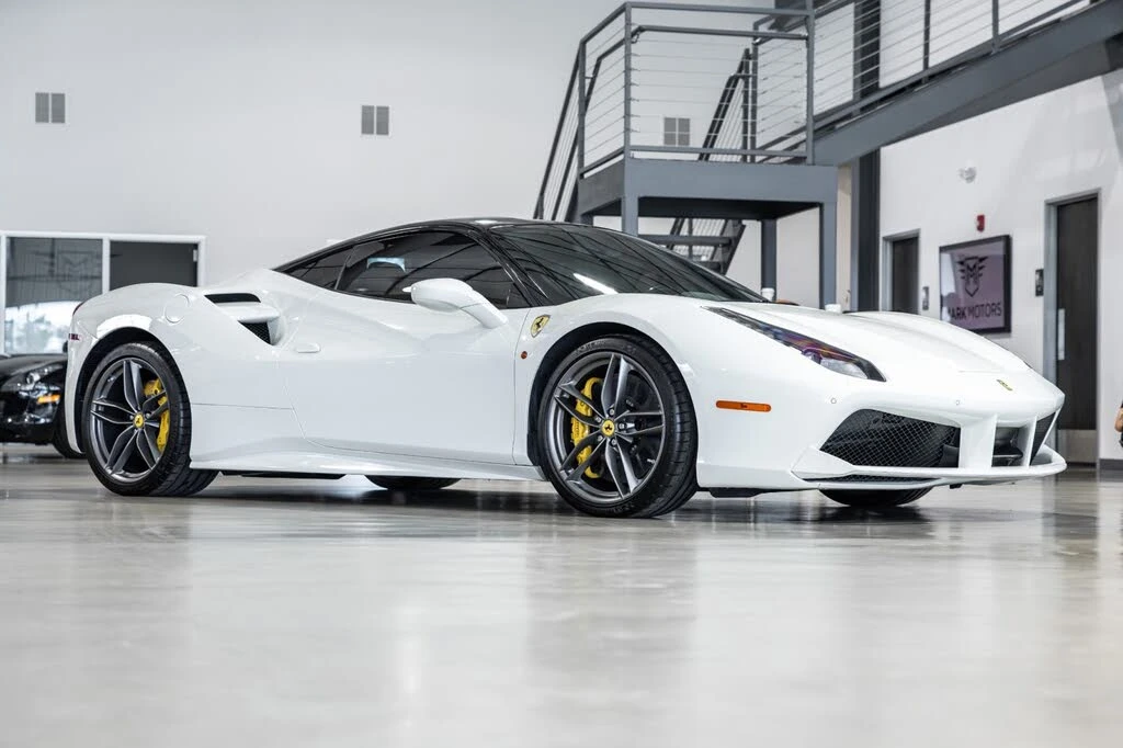 2016 Ferrari 488 GTB - Image 8 of 31