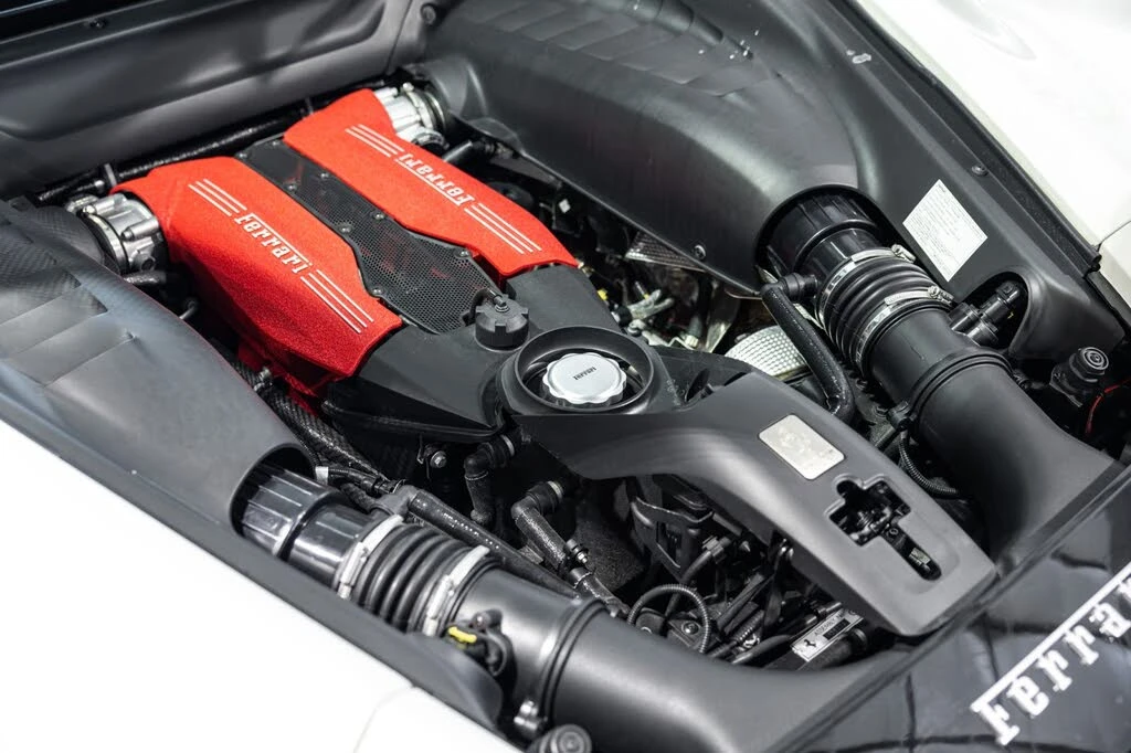 2016 Ferrari 488 GTB - Image 22 of 31